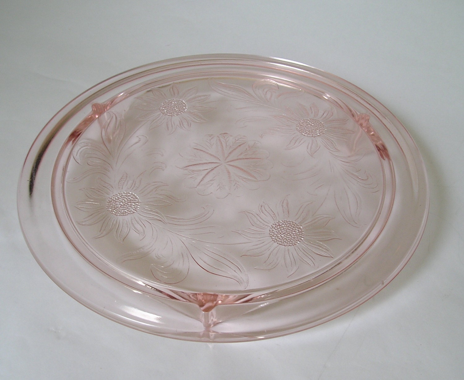 Vintage Pink Depression Glass Cake Plate Daisy Sunflower 