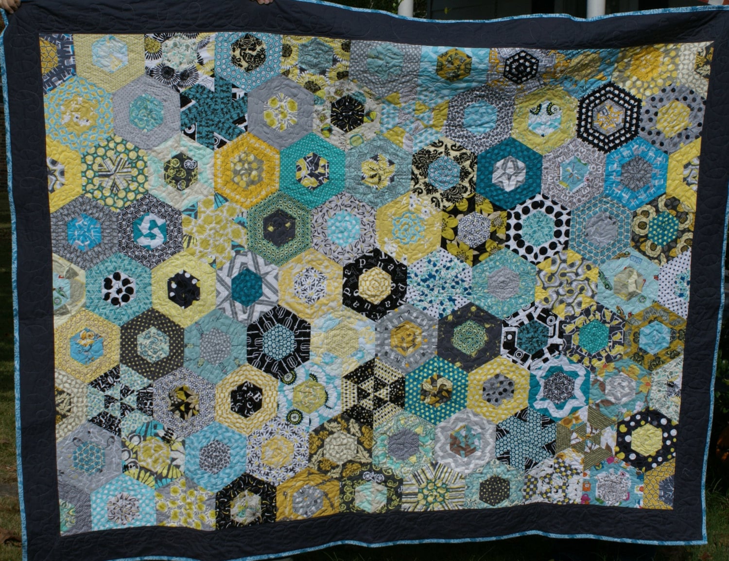 queen-or-full-size-hexagon-quilt-in-shades-of-gray-citron-and