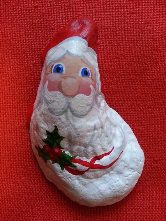 Items similar to Oyster shell Santa Claus, handpainted on Etsy