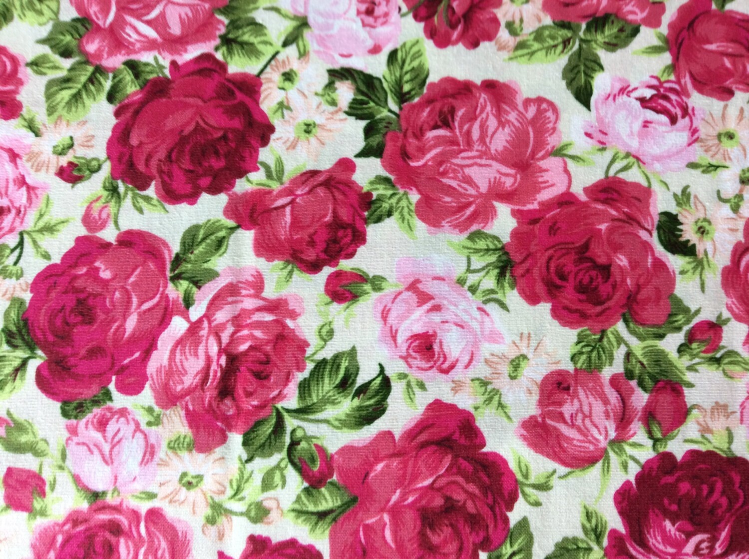 112cm x 50cm 100 cotton fabric Pink Roses Color White