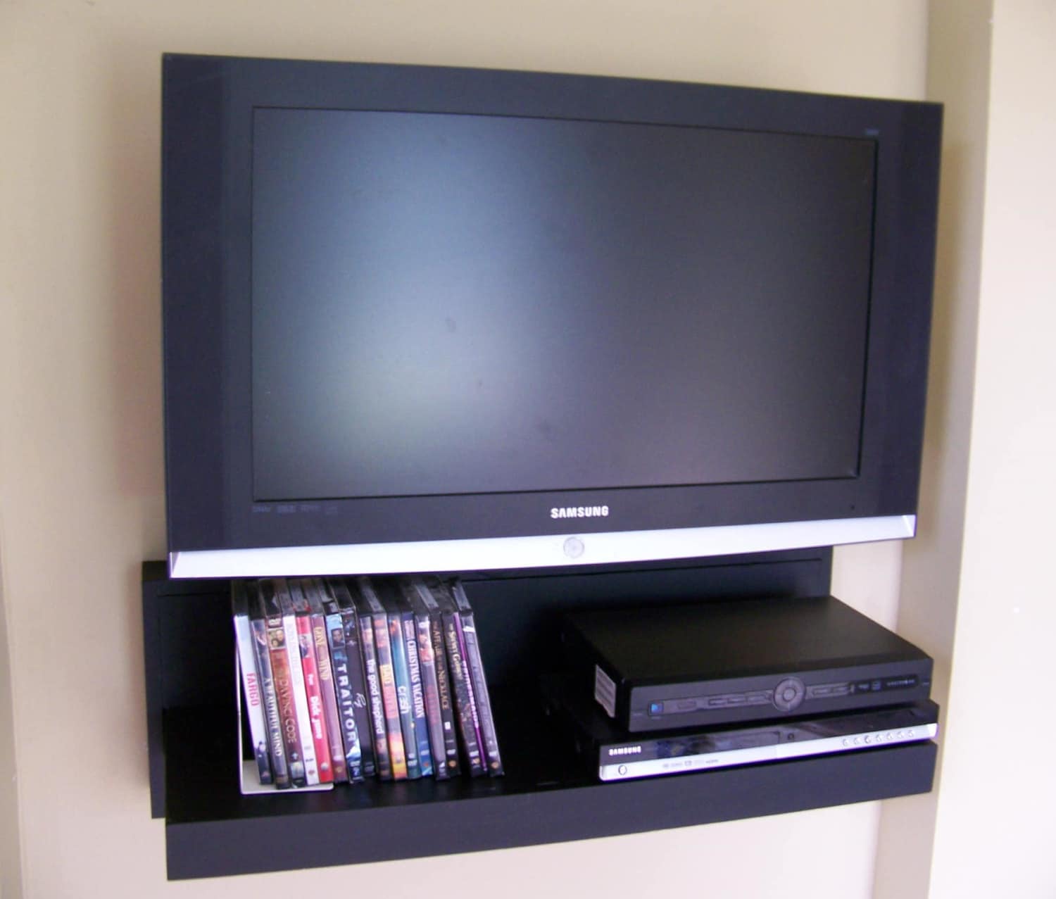 30 42 Floating AV component shelf LCD/Flat TV stand by Othacity
