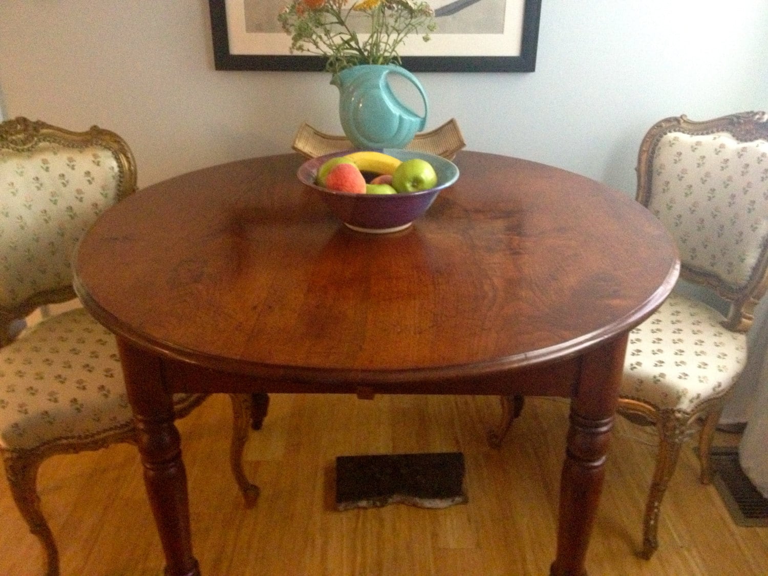 antique round kitchen table