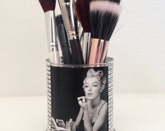 Marilyn Monroe inspired makeup brush holder