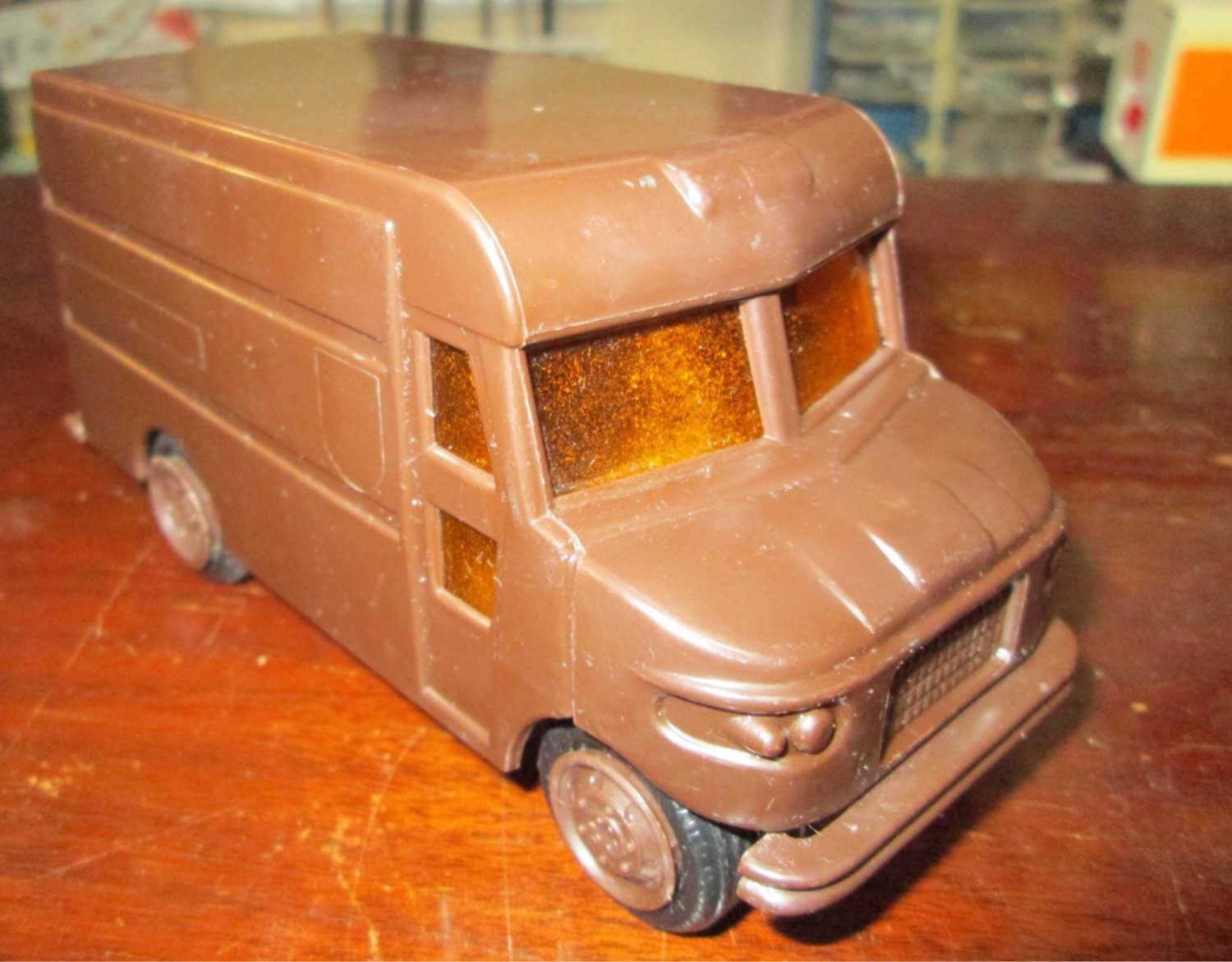 ups truck toy