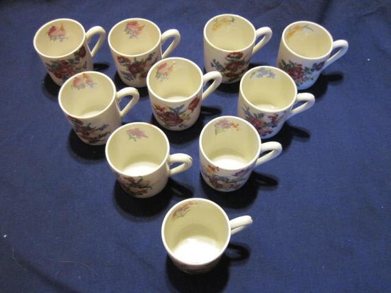 Lamberton Scammell Demitasse Cups Ivory 10 Vintage Cute