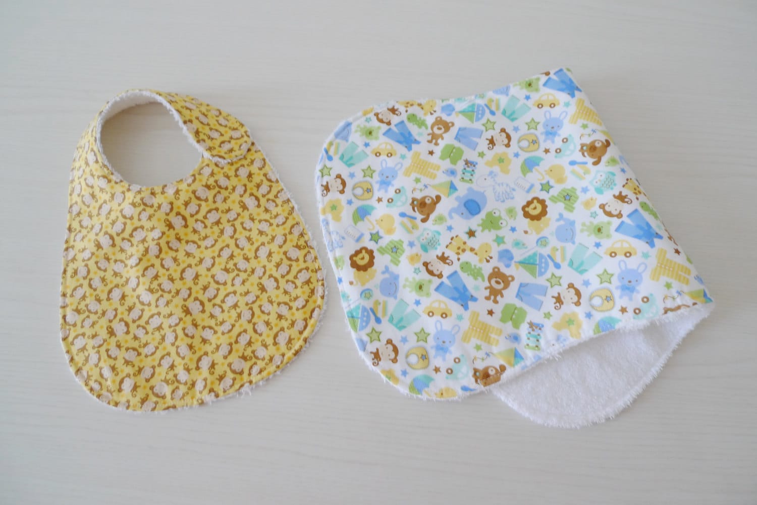 bib & burp cloth set PDF sewing pattern Basic Baby I easy