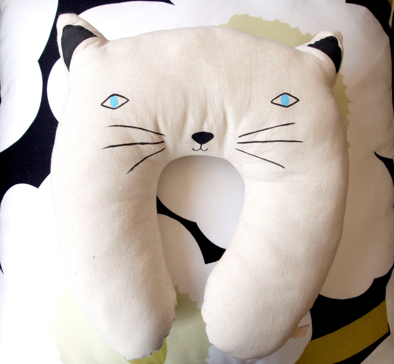 cat neck pillow