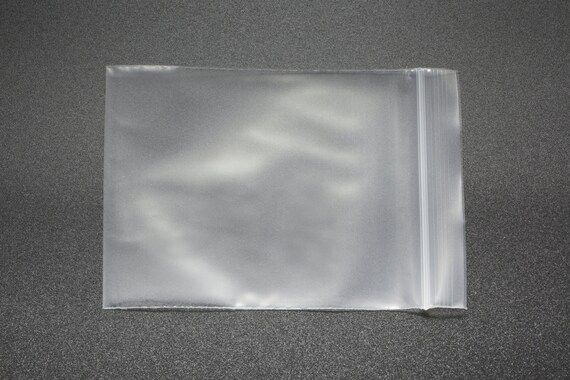 100pcs Crystal Clear Zip Closure Bags Reclosable by SuppliesDirect