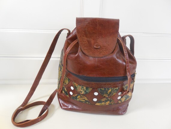 to Unique Vintage Bag, Cross body Leather Bucket Tote, Brown Leather ...