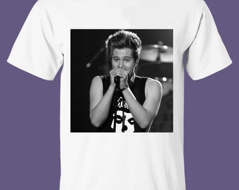 luke hemmings t shirt