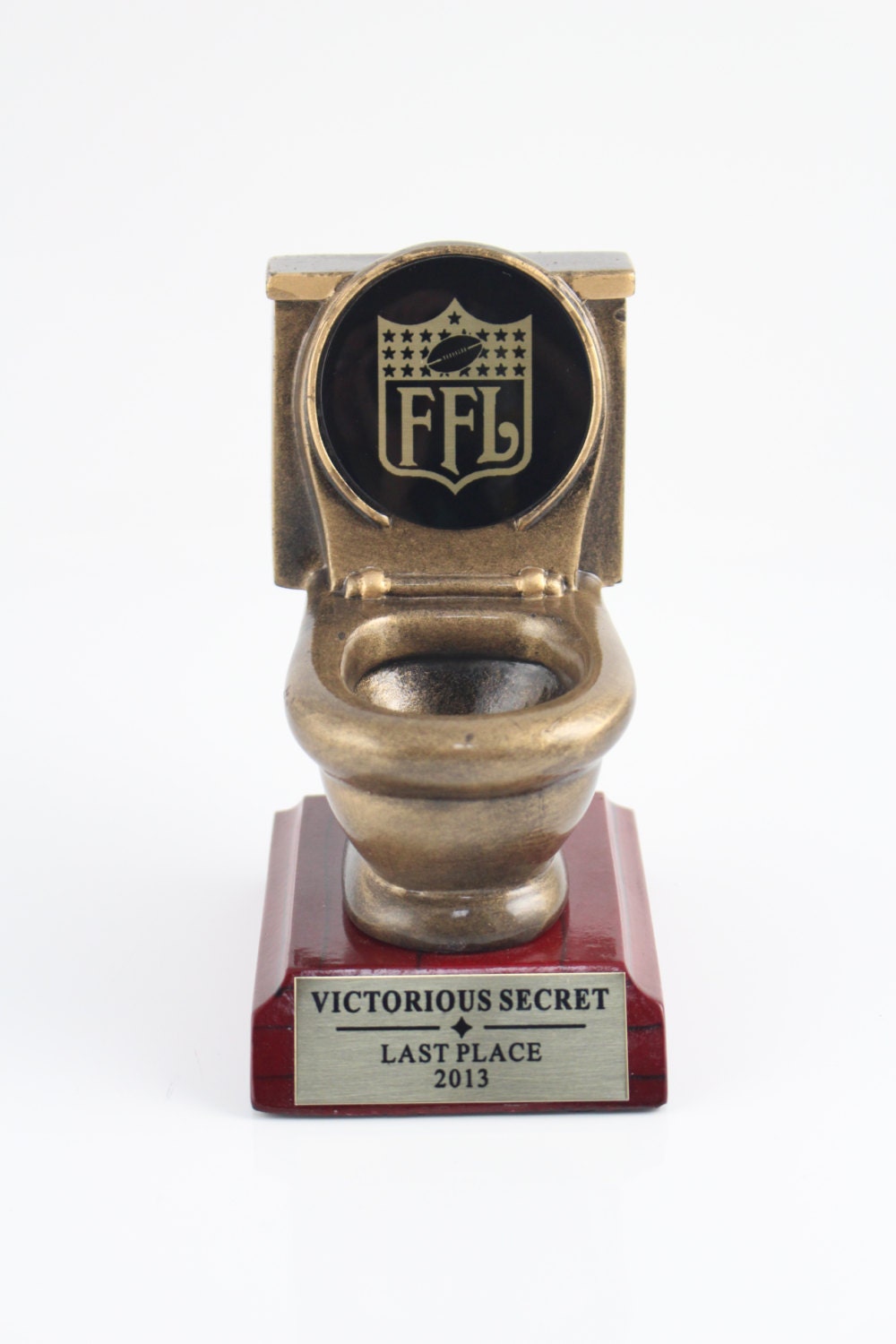 fantasy-football-toilet-bowl-trophy