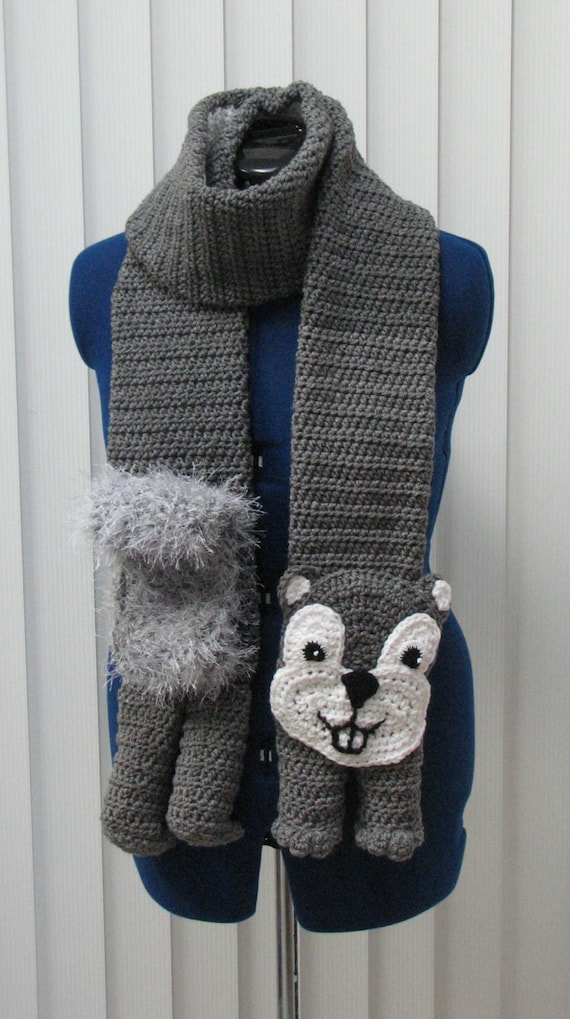 Squirrel Scarf and Tote Set Crochet Pattern