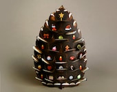 Advent Calendar - The Little Pine Cone That Could! Holiday advent winter calendar. Celebrate the days to Christmas with a pop up keepsake.