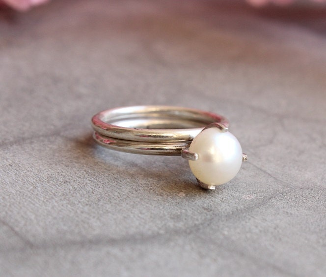 Pearl ring Wedding ring Anniversary ring by Studio1980 on Etsy