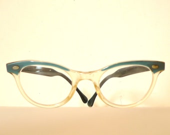 SaLE Clear and Ocean Blue Cat Eye Frames / Vintage 60s Eyewear / Eyeglasses or Sunglasses