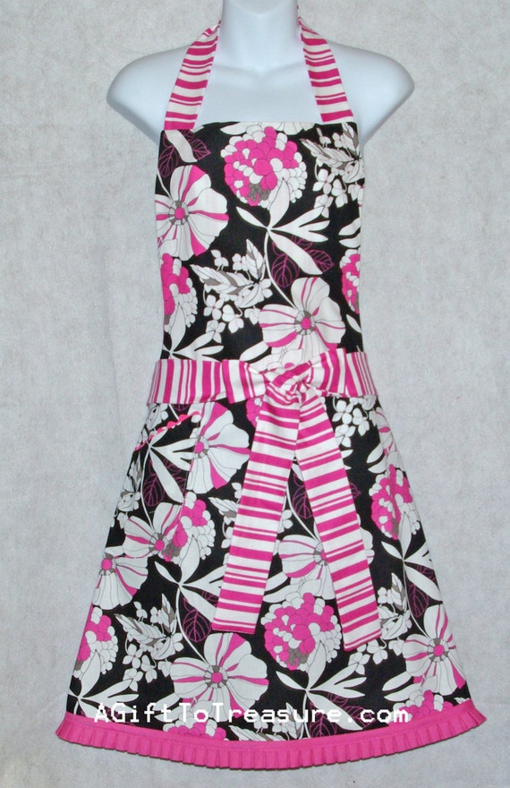 Pretty Ruffle Apron XL Plus Size Pink and Black With