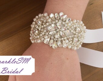 Rhinestone Bracelet, Crystal Cuff, Bridal Cuff, Wedding Bracelet, Beaded Bracelet, Bridal Bracelet, Bridesmaids Bracelet, Crystal Bracelet