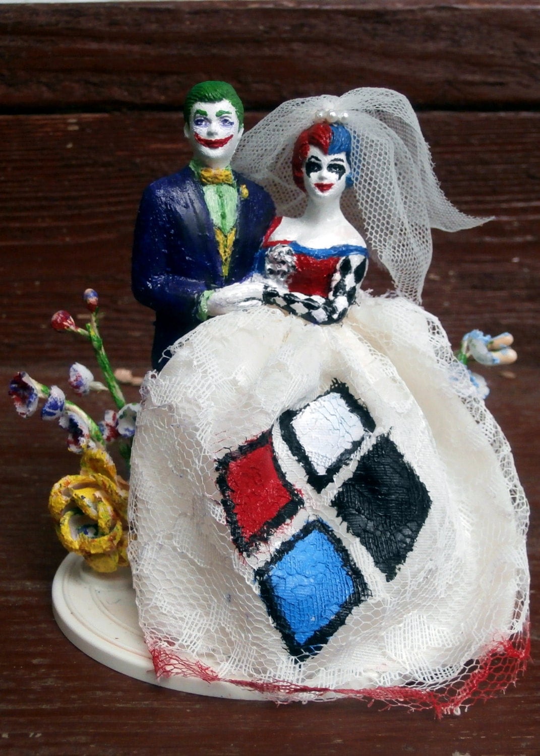 Joker and Harley Quinn Wedding Cake Topper