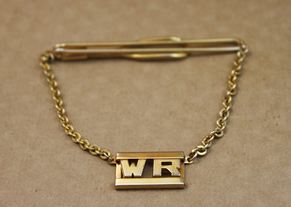 Vintage Gold Hanging Chain Tie Bar w/ initials 'W'