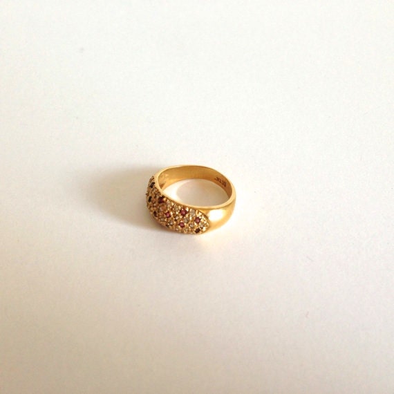 Vintage SETA Gold Ring with White and Amethyst Colored Stones