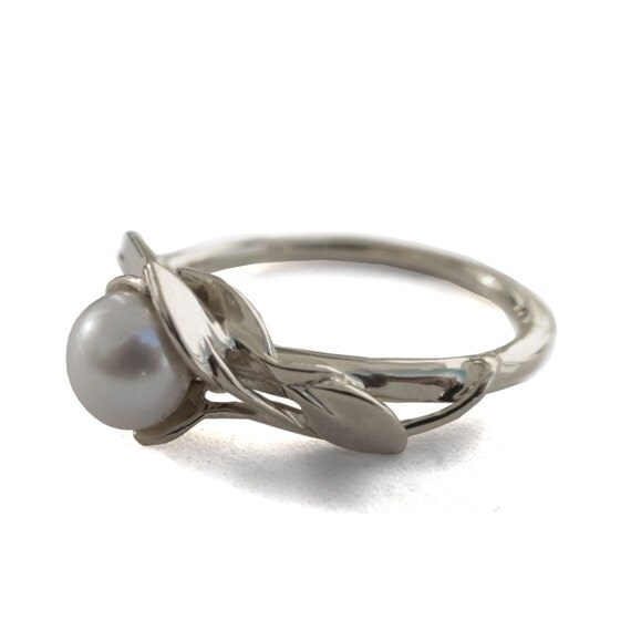 18K White Gold and Pearl engagement ring, engagement ring, leaf ring ... 18K White Gold and Pearl engagement ring, engagement ring, leaf ring ...