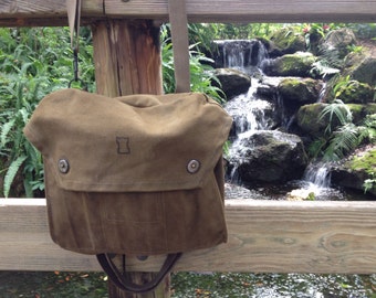 Vintage Military Waxed Canvas Messenger Bag or Man Purse (Murse), Green / Olive