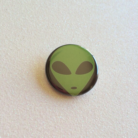 Green Alien Button