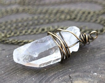 Raw Crystal Necklace Big Crystal Necklace Quartz Crystal Necklace Mineral Jewelry Raw Stone Jewelry Healing Crystal and Stones Quartz