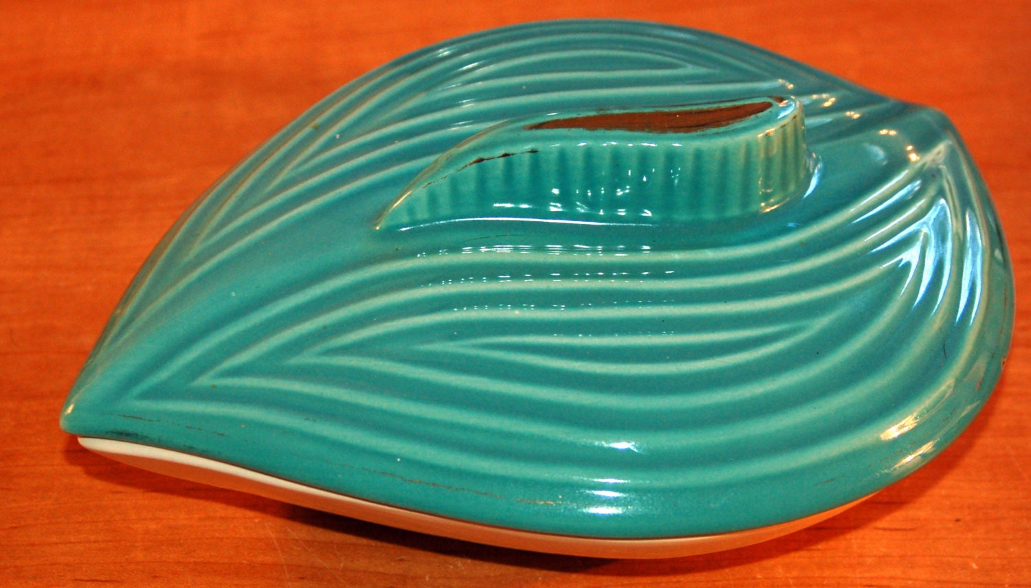 Vintage California USA Pottery SG 20 Turquoise by parkerssparkles