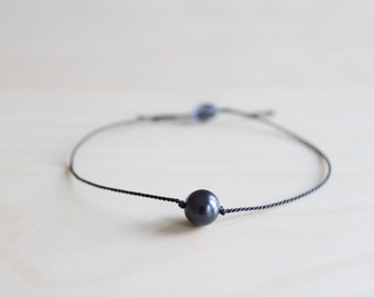 Big round black pearl bracelet / minimalist wish bracelet / yoga bracelet / june birthstone bracelet