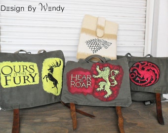 Game of Thrones inspired handpainted PERSONALIZED Messenger Bag Backpack GoT Stark Lannister Targaryen Baratheon Sigil Convertible