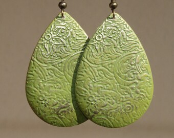 Green Earrings Boho Earrings Drop Earrings Patina Earrings Dangle Bohemian Earrings Jewelry Flower Earrings Etched Lightweight earrings