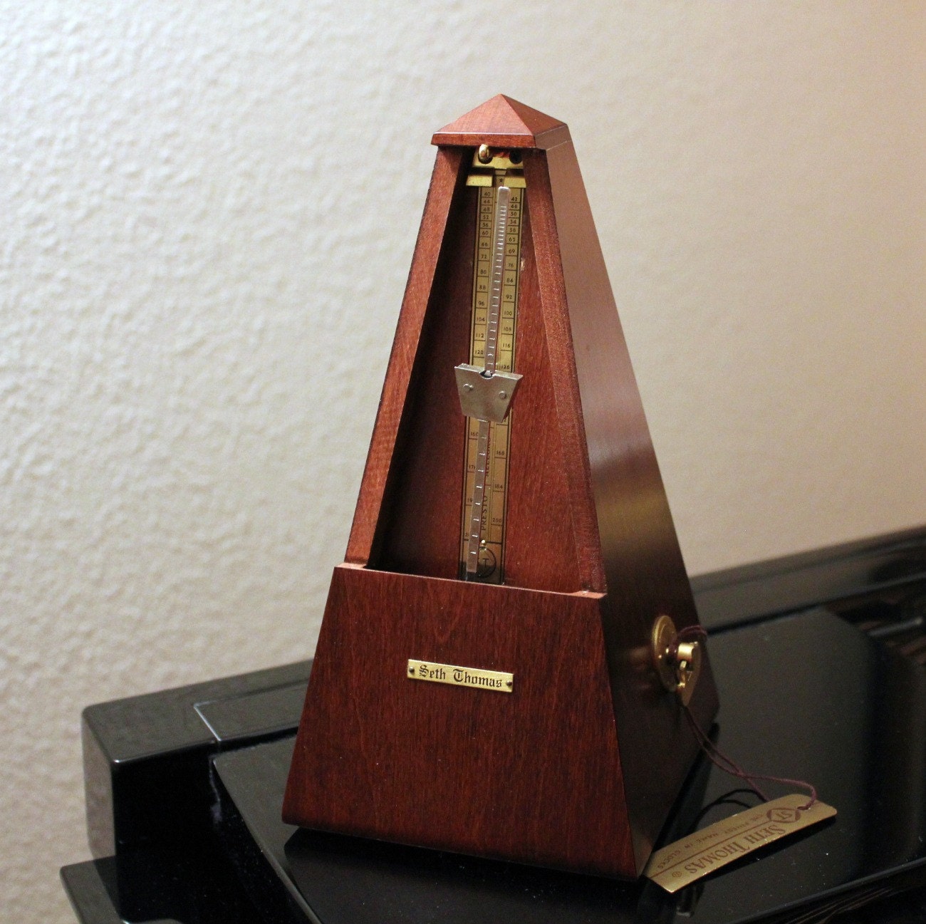 Vintage Seth Thomas Metronome in Box No 8 1101 with Tag