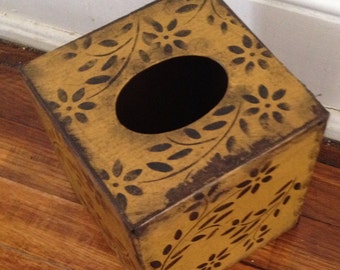 Paper Mache Vintage Tissue Box