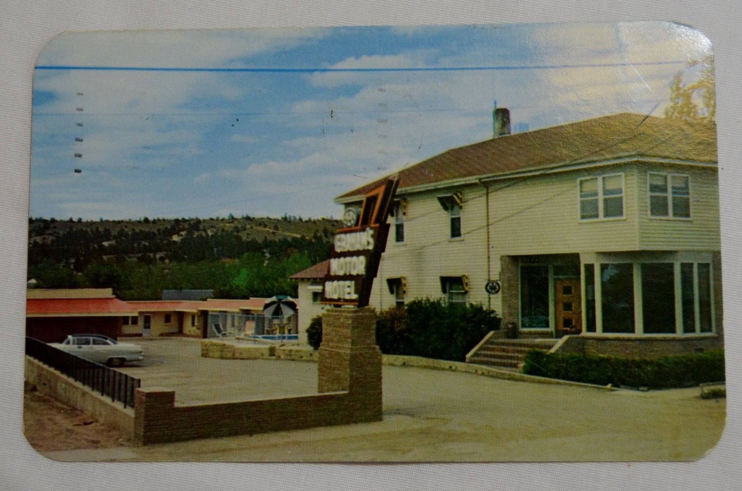 Vintage Postcard Graham's Motel Hotel Newcastle Wyoming