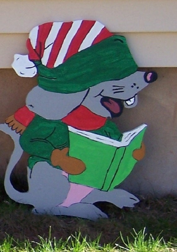 Handmade custom painted wooden Singing mouse for your yard