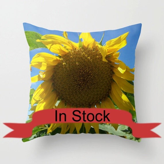 18x18 Sunflower Pillow Cover Yellow Decorative Pillows Country Home Decor Zippered Pillow Case Cushion Covers Handmade In Canada In Stock