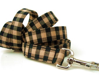 Tan and Black Dog Leash