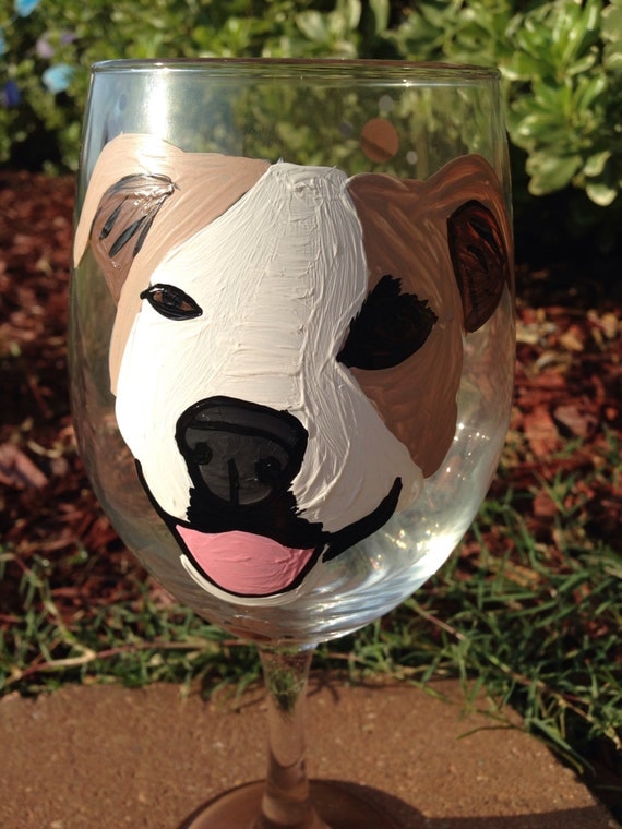 Custom painted pet wineglass, bull dog, pit bull, bulky breeds, animal lover gift