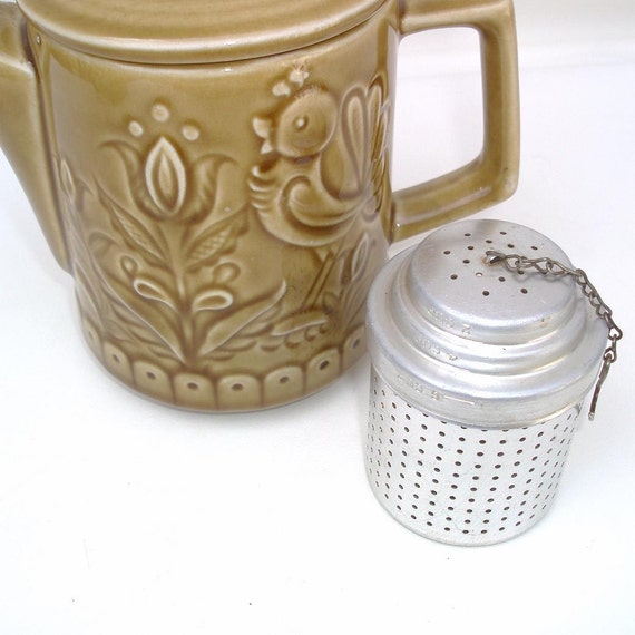 Vintage Tea Ball Loose Tea Infuser Tea Strainer Metal