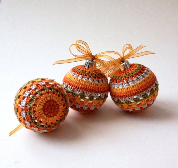 christmas tree decorations 3 crochet baubles in orange christmas tree decorations 3 crochet baubles in orange