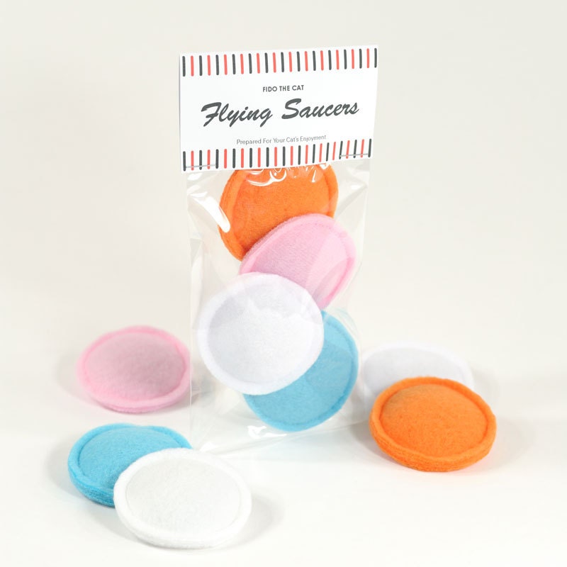 Flying Saucers Candy Organic Catnip Cat Toy by FidoTheCat on Etsy