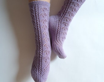 Luxurious pastel lavender lilac hand knit socks. Wool socks. Hand knit lace socks.Bed socks. House socks. Autumn winter. Cozy gift for her.
