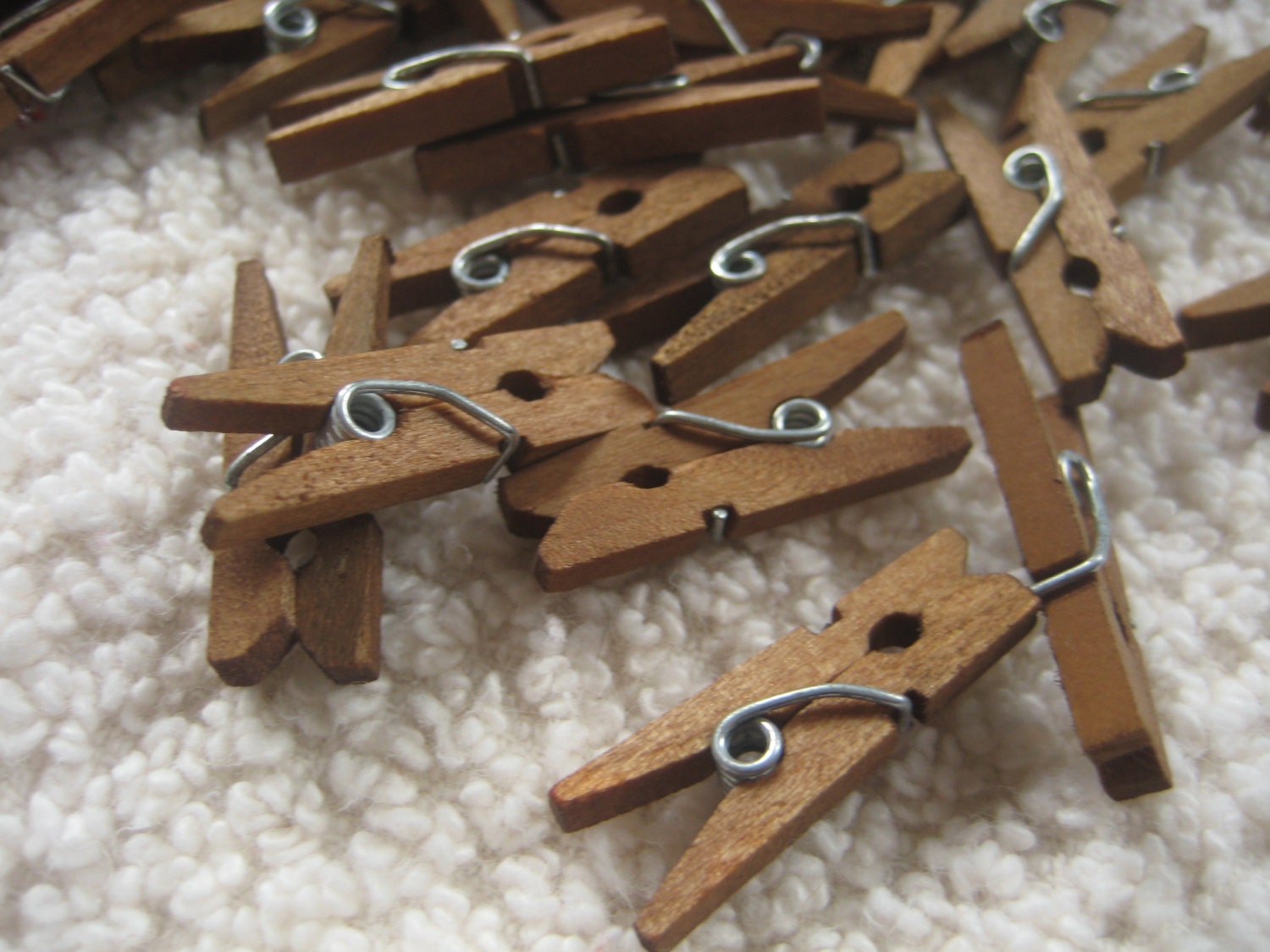 50 Mini Clothes Pins 1 inch hand dyed natural by JustPackaging