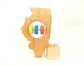 ILLINOIS State Baby Rattle - Modern Wooden Baby Toy - Organic and Natural