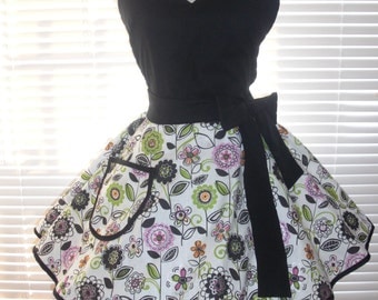 Fifties Style Sweetheart Retro Apron Black with Black and White and Pink Print Circular Flirty Skirt