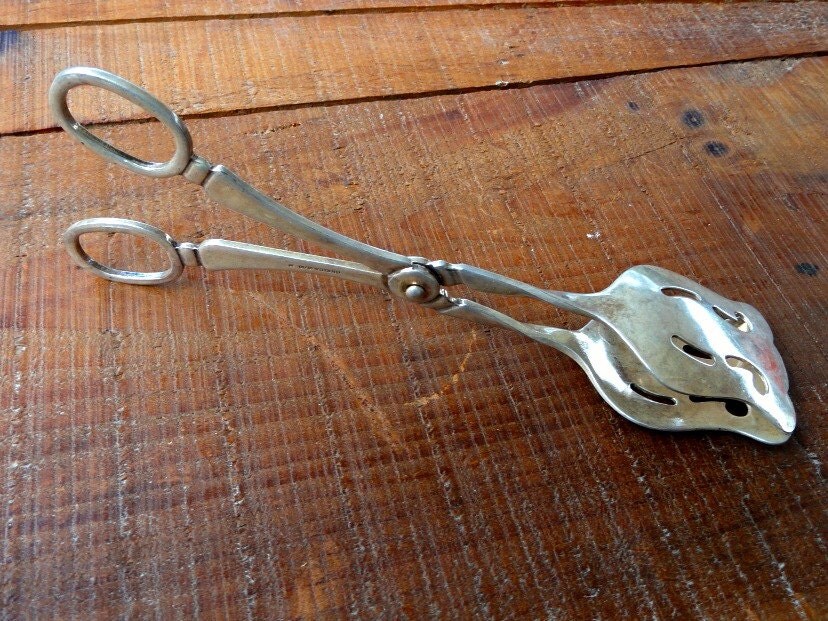 Vintage Serving Tongs Silver Plated Oneida