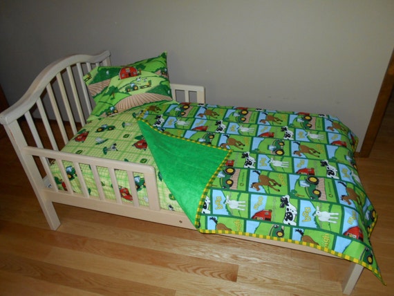 JOHN DEERE Fabric Toddler Crib Bedding Tractor Farm Animal