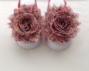 Adorable Pink Color Shabby Chic Chiffon Baby Barefoot Sandals. Newborn Baby Girl Barefoot Sandals, Baby Girl Barefoot sandals