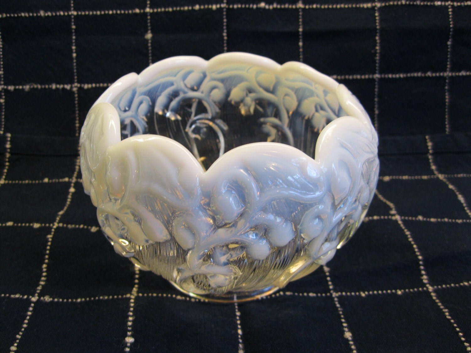 Fenton Glass Lily of the Valley Bowl Clear with